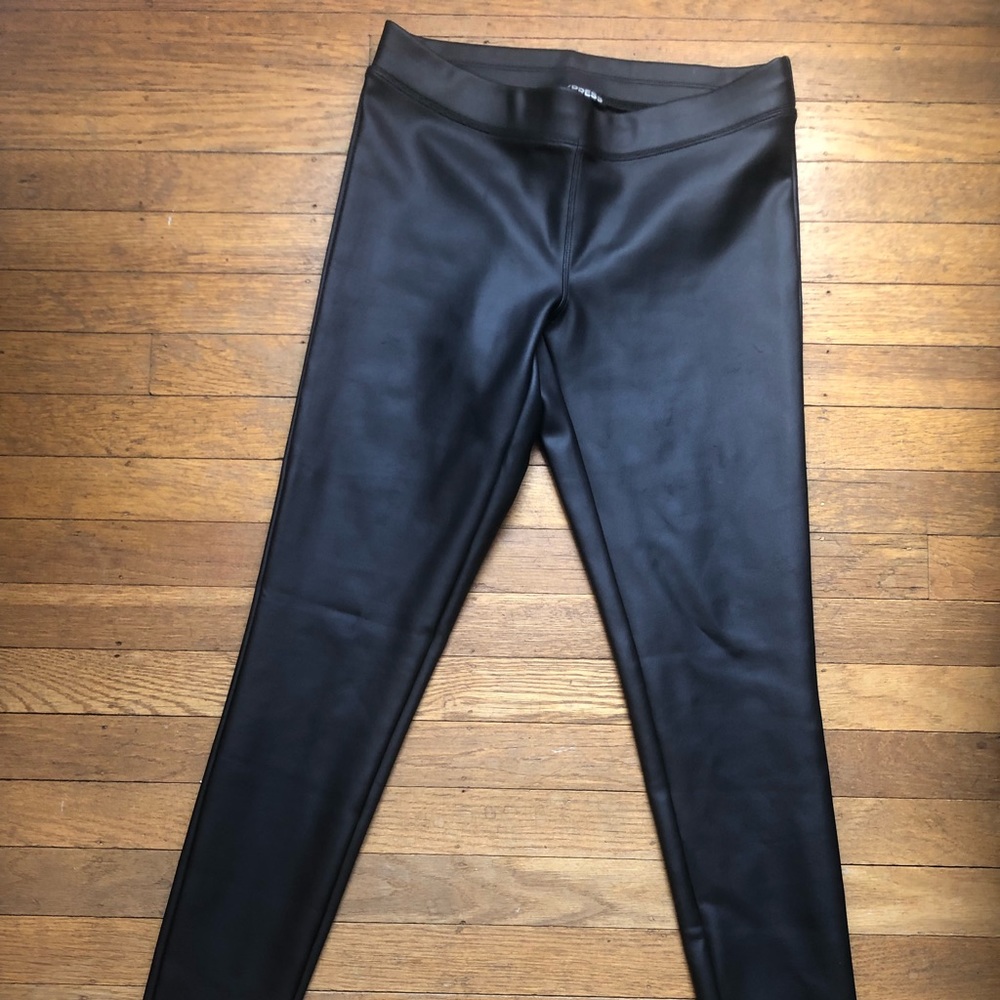 NWT Express black leggings that look like leather
